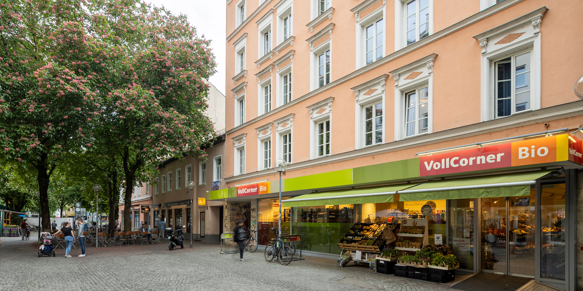 VollCorner-Weißenburgerstraße
