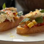 Pfirsich-Bruschetta
